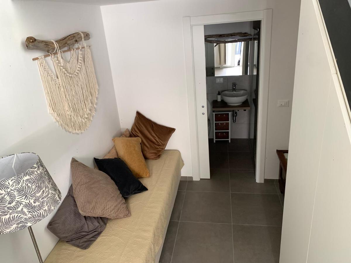 Metroloft Bed & Breakfast Bolonya Dış mekan fotoğraf